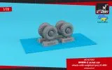 BRDM-2 wheels w/ weighted tyres KI-80N 1:72