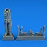 USAF Aircraft Mechanic Korean War 1:32 USAF Aircraft Mechanic Korean War 1:32