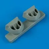 P-38J Lightning correct air intakes 1:72