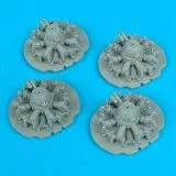 B-24 Liberator engines 1:48