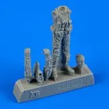 US Navy pilot with bag - Vietnam War 1965 - 1973 1:48