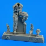 German Luftwaffe Bf 109 (late v.) pilot 1:48 German Luftwaffe Bf 109 (late v.) pilot 1:48