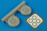 Lancaster wheels & paint masks 1:72