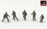 Soviet/ Russian Airfield firefighters (modern) 1:72