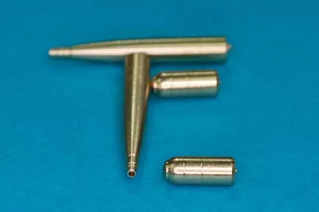 Hispano Mk.V & hole plugs für Spitfire Wing E,C 1:48