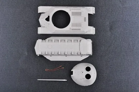 T-10 Soviet Heavy Tank 1:35