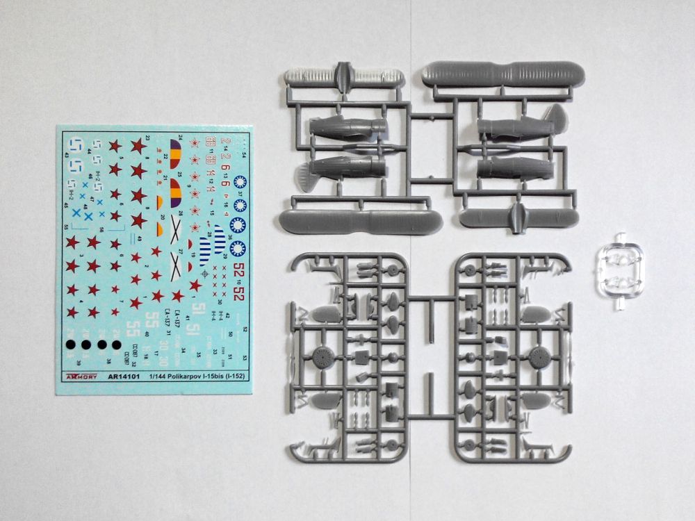 Polikarpov I-15bis 1:144