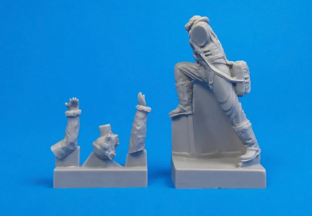 British Tempest Pilot 1:32