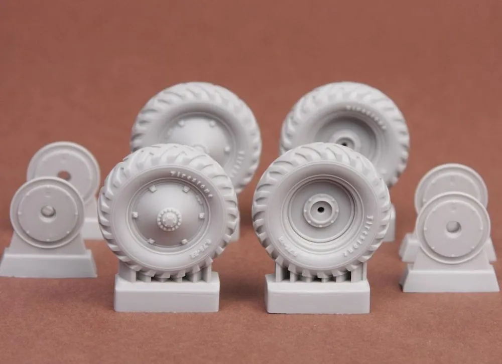 39M Csaba wheel set (Firestone) 1:35