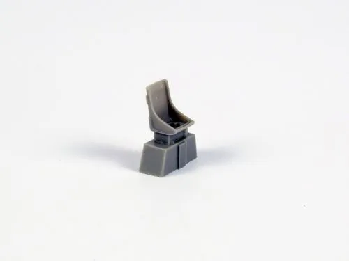 P-40N-5 through N-40 Seat 1:72