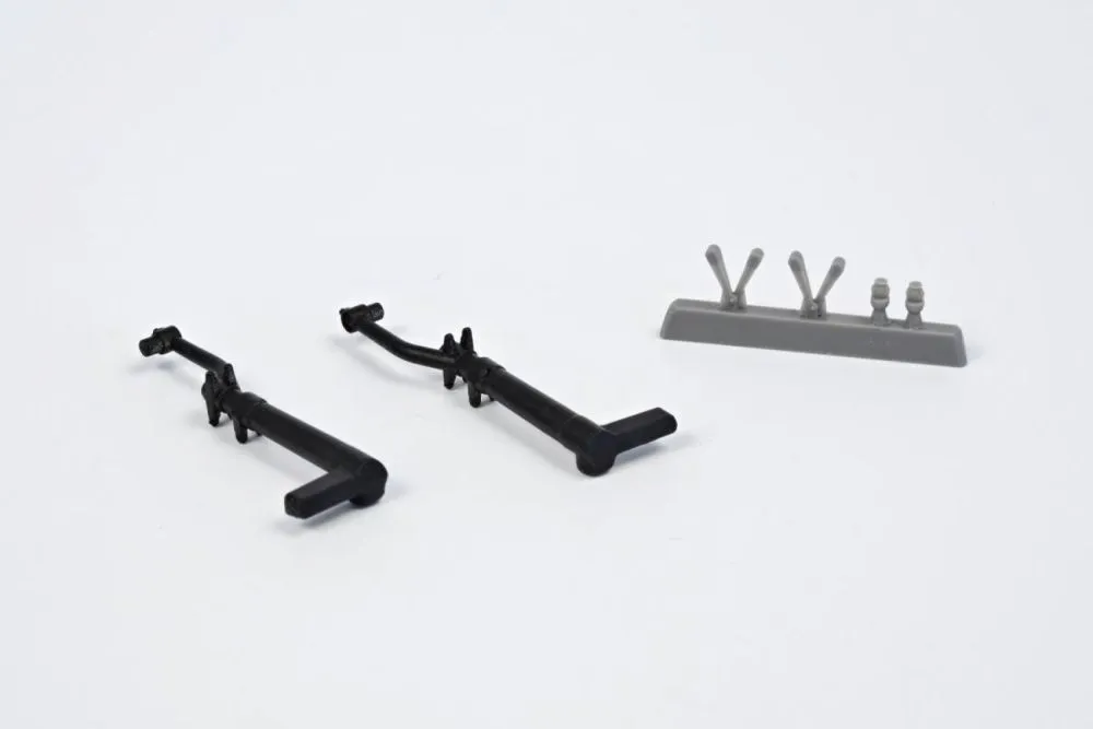 P-51D Mustang Main Undercarriage Strengthened legs 1:32