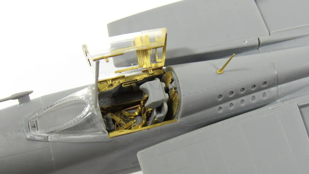 MiG-25R/P detail set for ICM 1:72