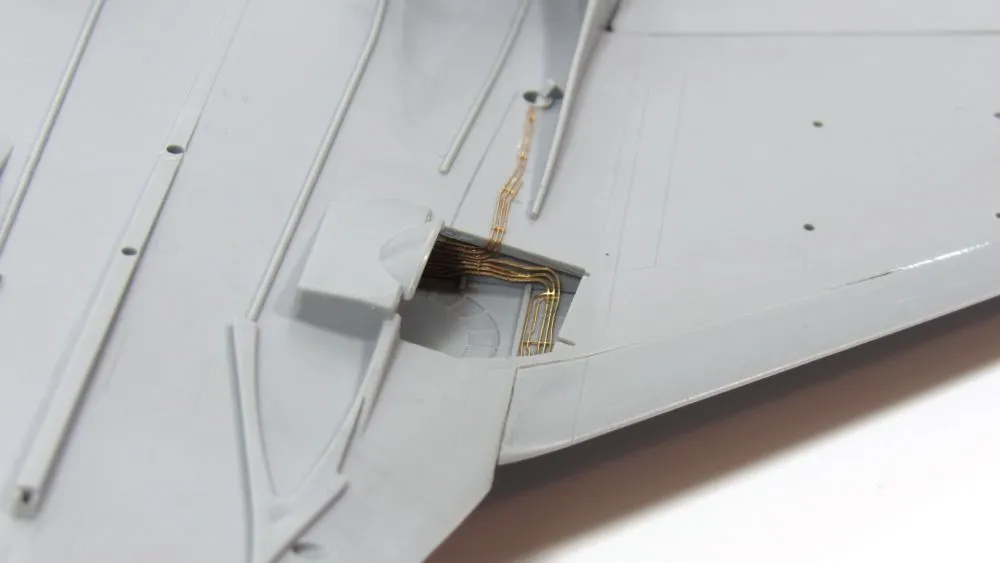 Su-27 Flanker family hydraulic lines 1:72