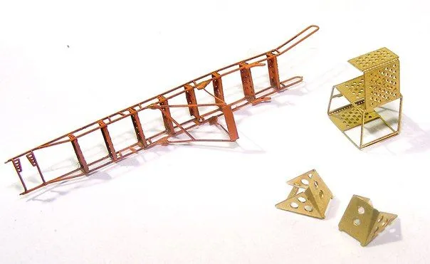 Su-27 ladder and wheel chock 1:72