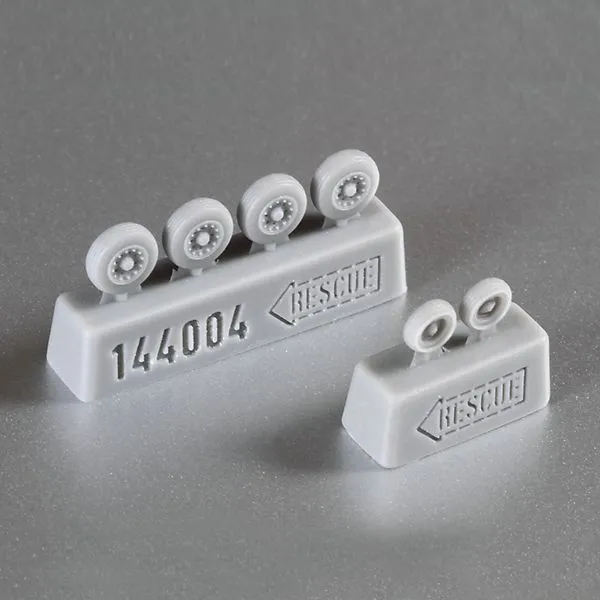 U-125A wheel set 1:144