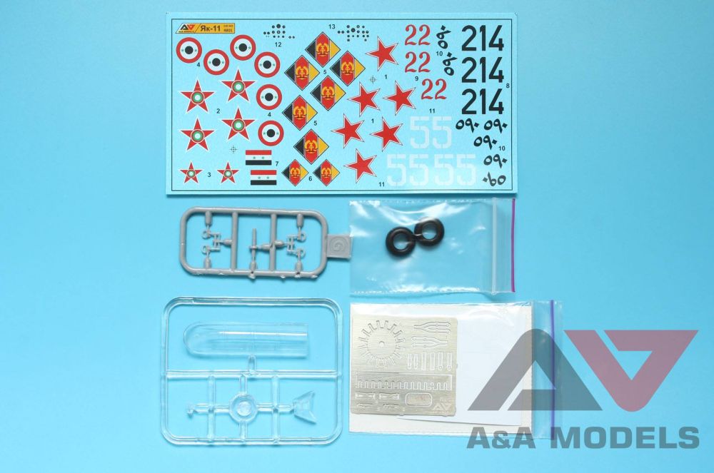 Yak-11 Military trainer 1:48