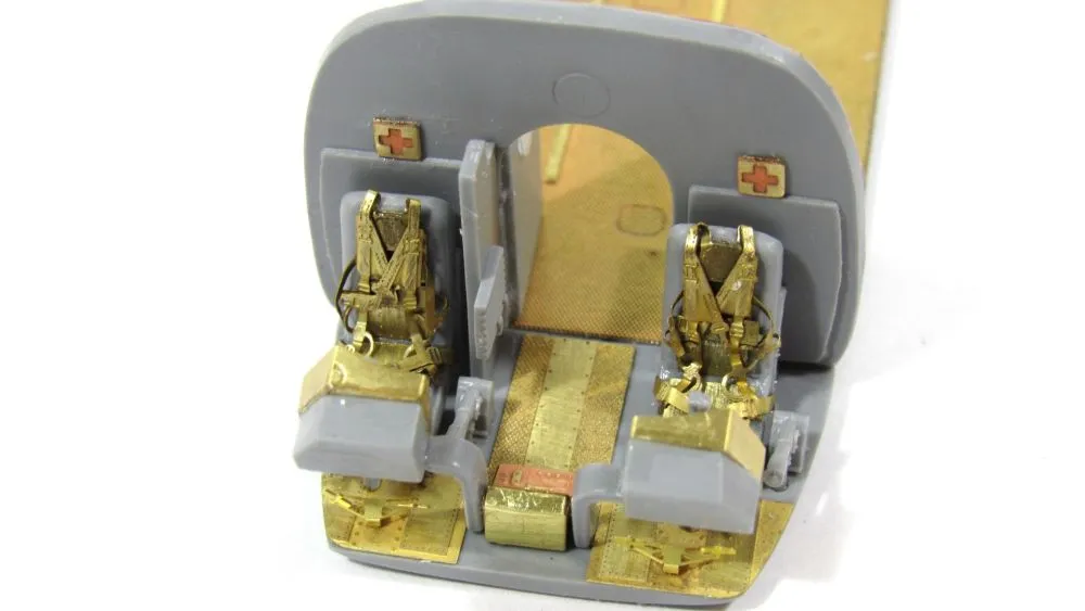 Mil Mi-8 cockpit for Zvezda 1:72