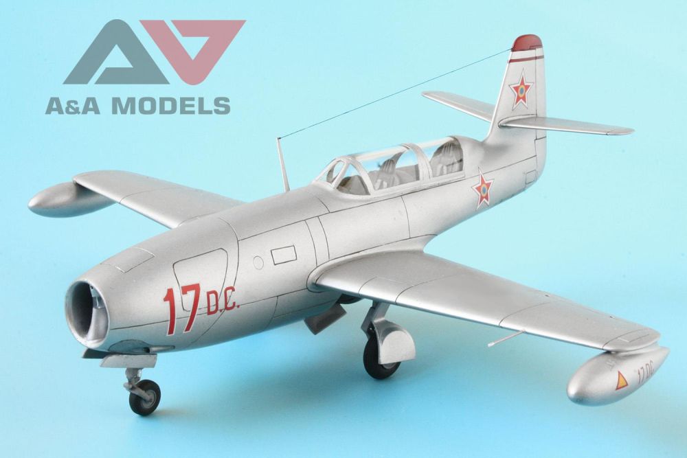 Yak-23 DC training fighter 1:48