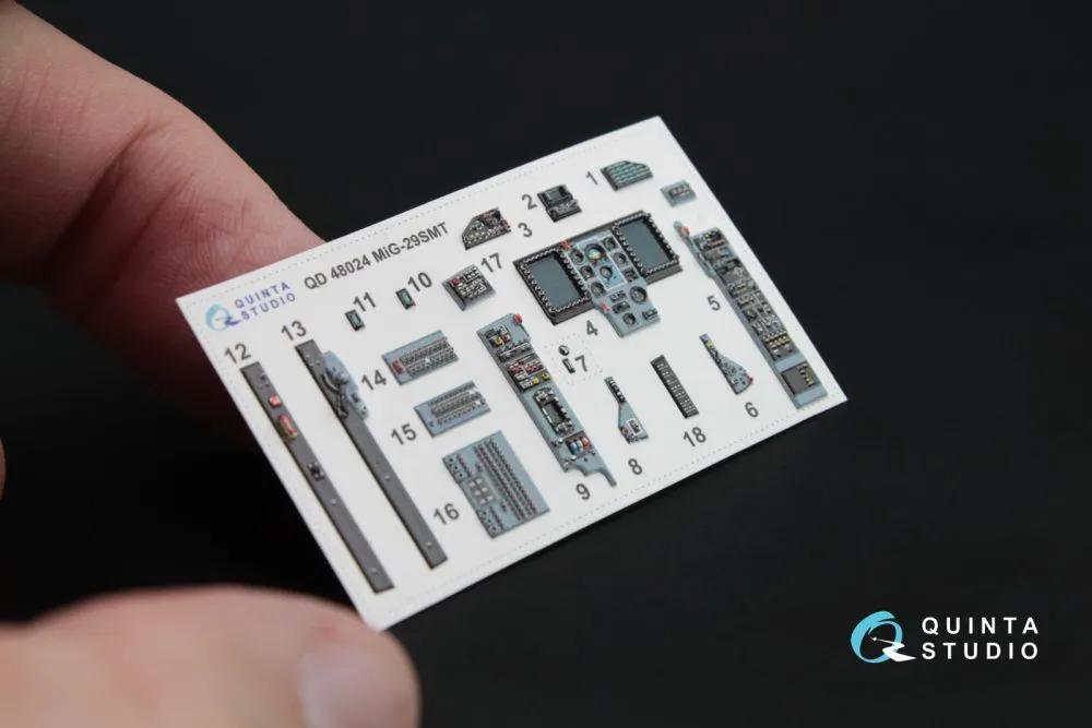 MiG-29SMT interior 1:48