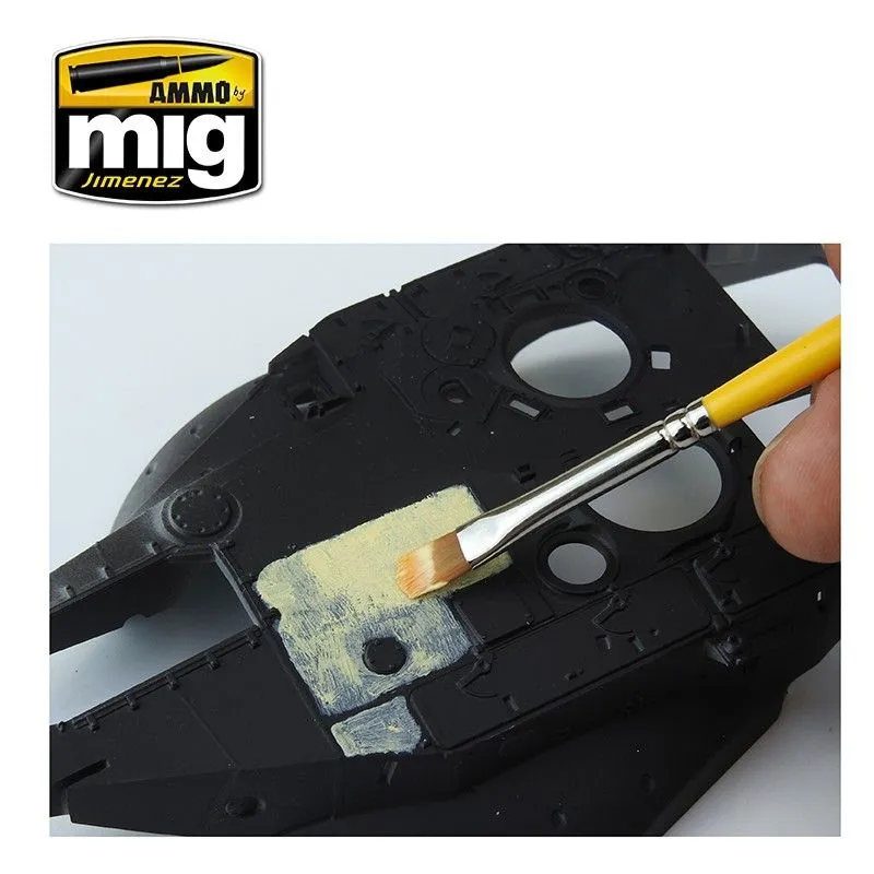 Anti-Slip Paste (Sand color) 1:35