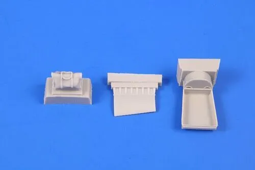 DH.82 Tiger Moth Luggage Box 1:48