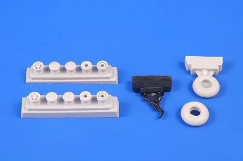 DH.82 Tiger Moth Mainwheels and Tailskid 1:48