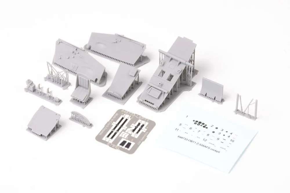 Z-526AFS cockpit 1:48
