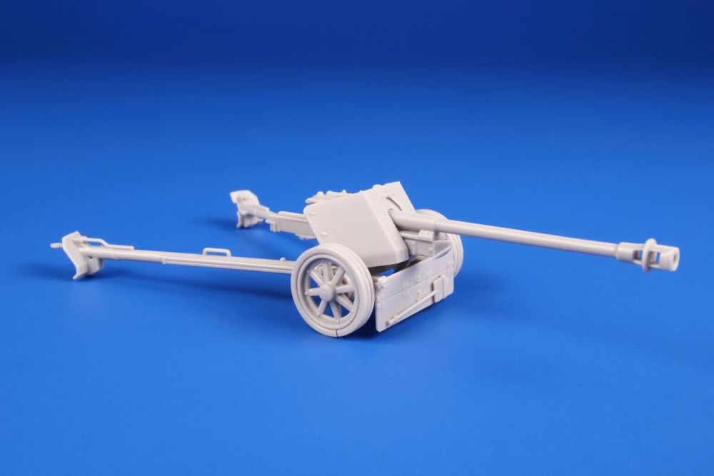 PaK 40 7,5cm German Anti-tank Gun 1:72