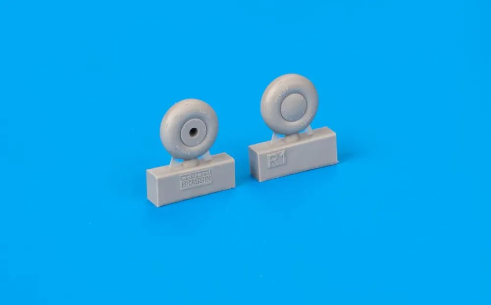 Tiger Moth wheels 1:48