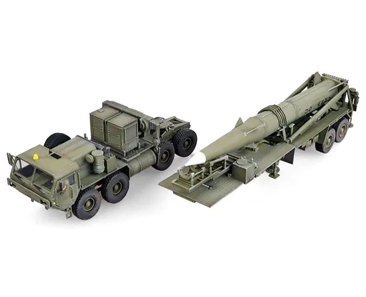 Modelcollect M983 Hemtt Tractor w/Pershing II 1:72