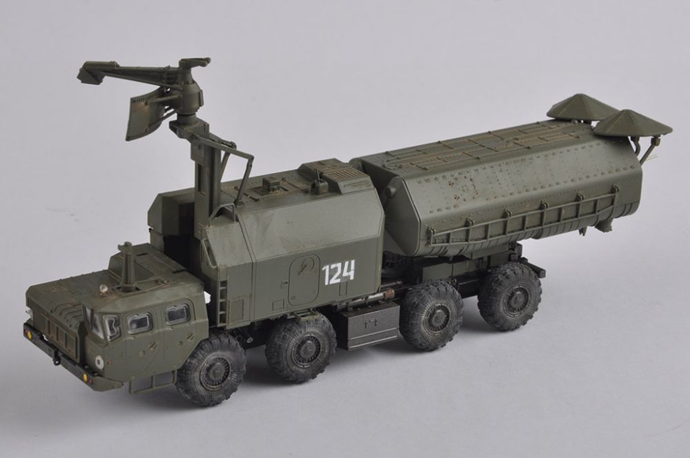 Russian 4K51 Rubezh Coastal ASM with P-15 1:72