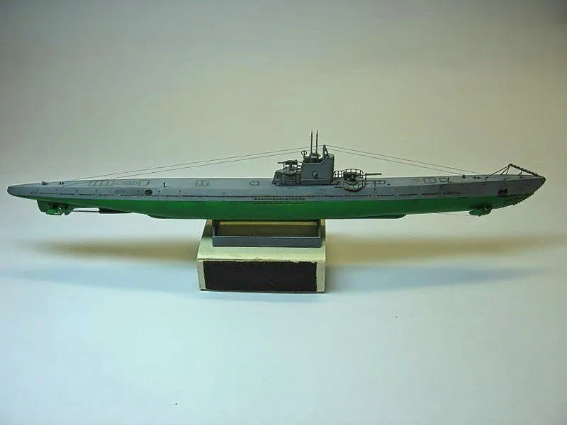 Soviet S-class submarine series IX-bis. 1:350