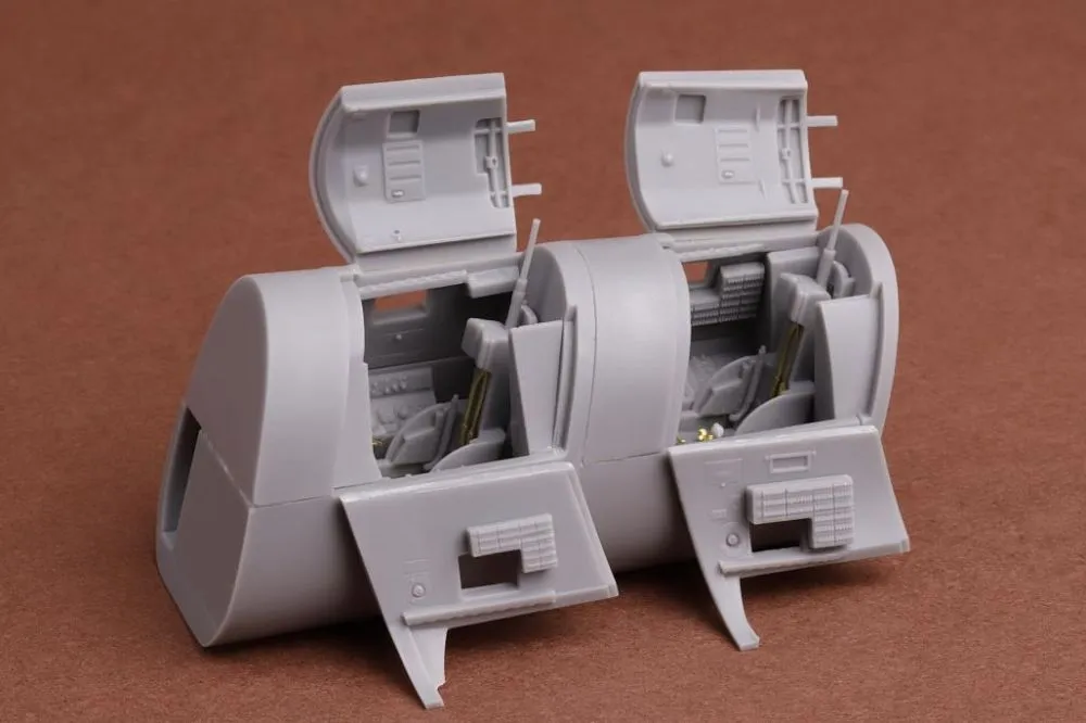 B-58 Hustler Bomber/Navigator & DSO cockpit set 1:48