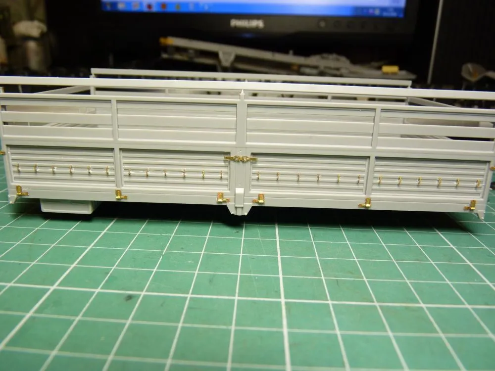 KAMAZ hinges set 1:35