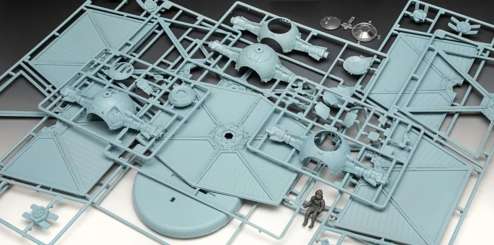 The Mandalorian: Outland TIE Fighter 1:65