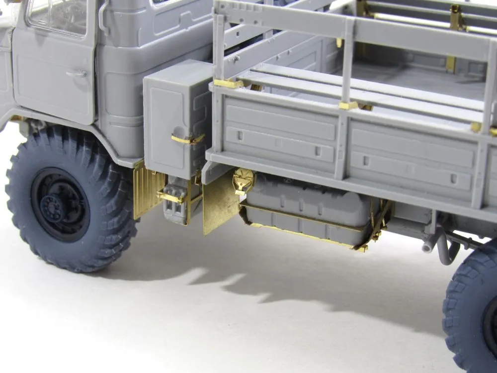 GAZ-66 P.E. set (body) for Zvezda 1:35