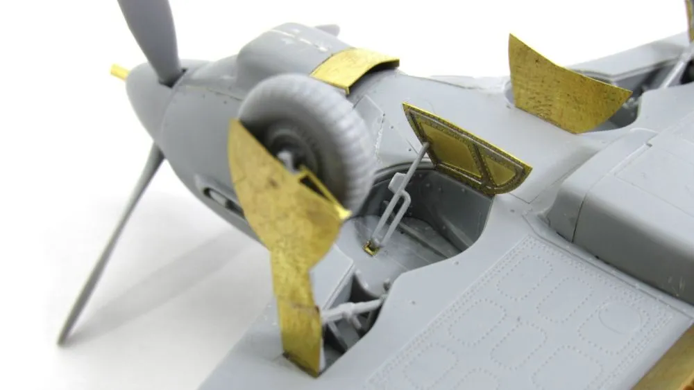 Yak-7B P.E. set (colored) for Zvezda 1:48