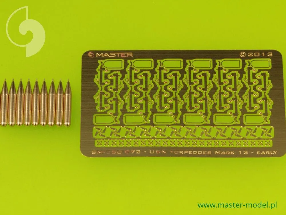 USN Airborne torpedoes Mark 13 w/ trolleys early 1:350