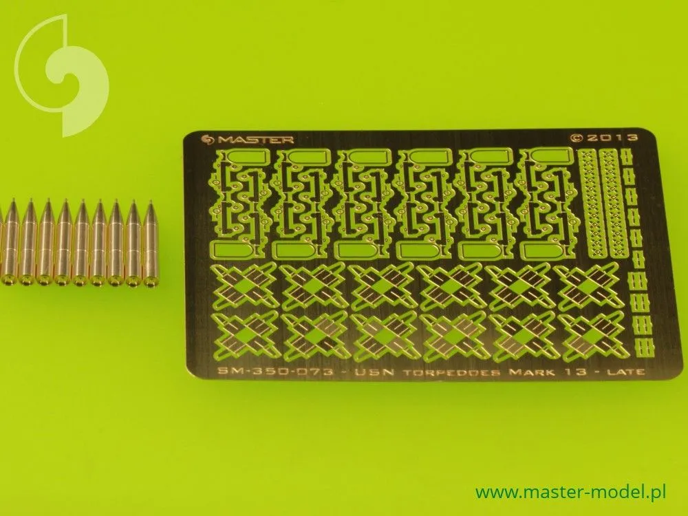 USN Airborne torpedoes Mark 13 (22.4in) w/ trolleys 1:350