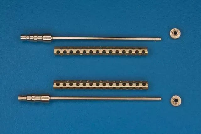 MG 17 7.92mm barrels 1:32