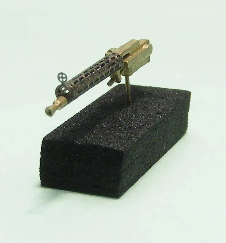 Spandau LMG 15/08 1:72