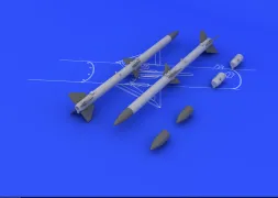 AIM-120A/ B AMRAAM 1:48