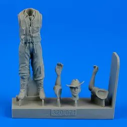 Royal Australian Air Force Fighter Pilot WWII 1:32
