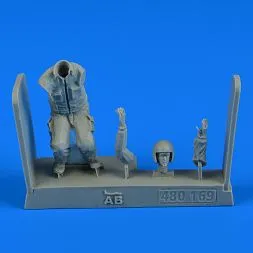 Warshaw Pact Aircraft Mechanic - part 5 1:48