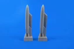 S. O.4050 Vautour - External tanks 1:72