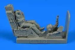 USAF Fighter Pilot with ejection seat for F-16 1:48