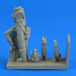 R.A.F. fighter pilot WWII 1:32