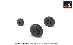 MiG-15bis (late) / MiG-17 wheels w/ weighted tires 1:72