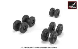 Yak-42 wheels w/ weighted tires 1:72
