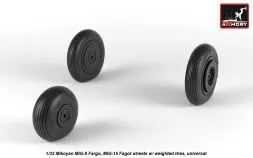 MiG-9 / MiG-15 (early) wheels w/ weighted tires 1:32